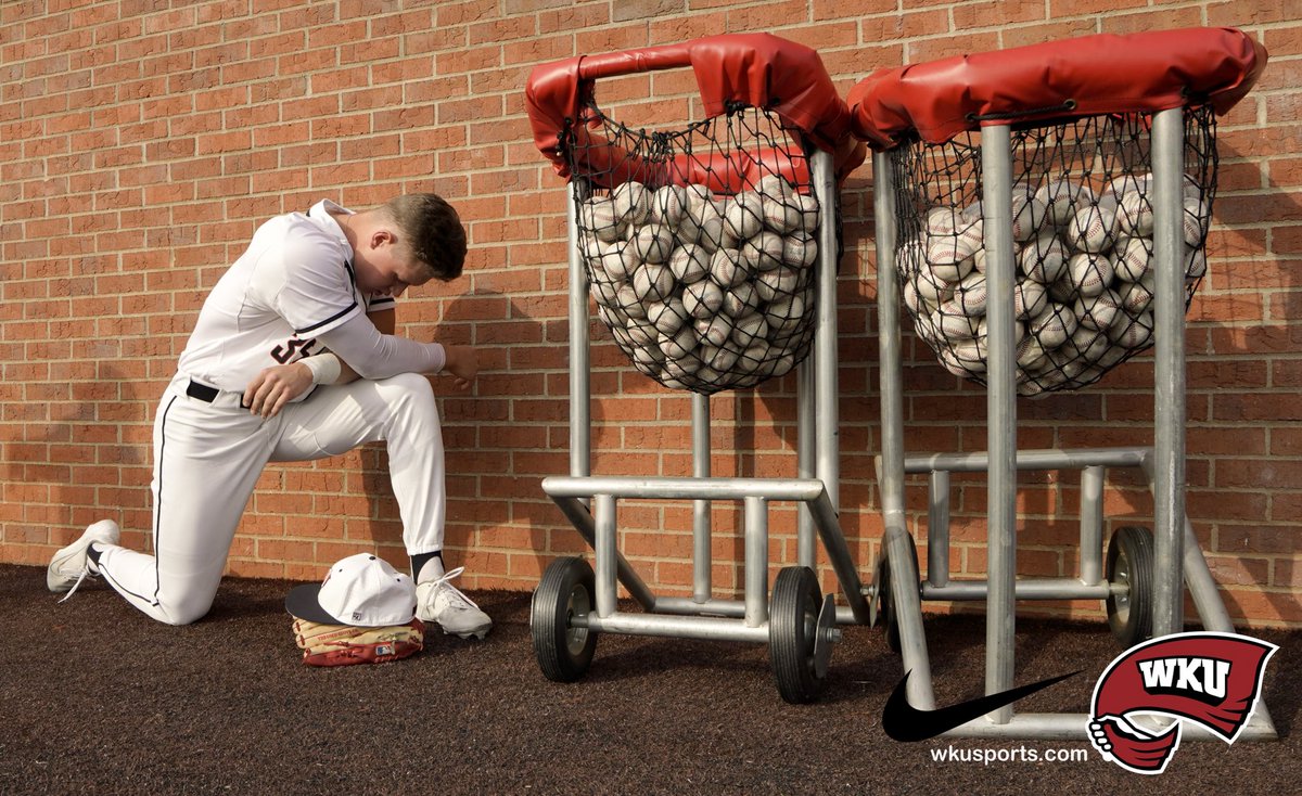 R_Photography1's tweet photo. @WKU_Baseball squared off against the #5 Louisville Cardinals on March 29, 2022 at WKU Nick Denes Field in Bowling Green, KY
#cusa #wkuhilltoppers #wkubaseball #collegebaseballwku #gotopsgo #gobigred #topsontop https://t.co/iDpvOw2KKj