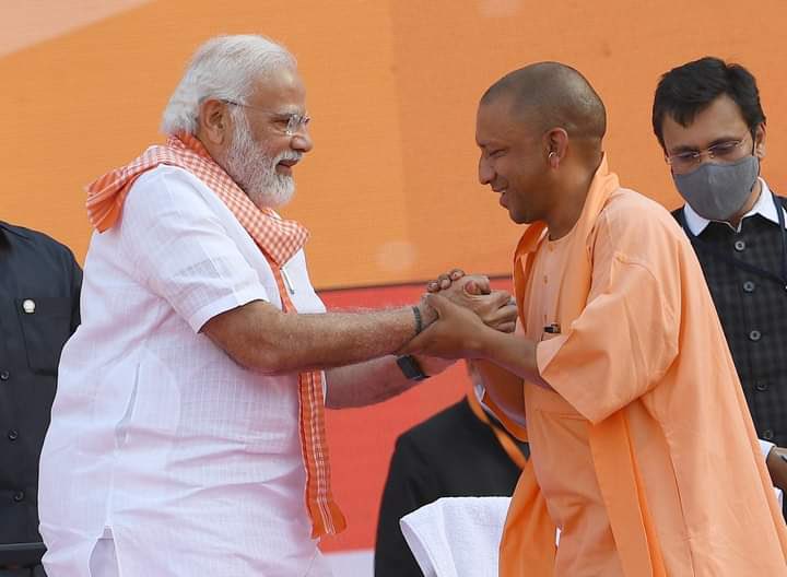 rs_balesar's tweet photo. उत्तर प्रदेश के मुख्यमंत्री के रूप में शपथ लेने पर श्री @myogiadityanath जी को हार्दिक शुभकामनाएं। प्रधानमंत्री श्री @narendramodi जी के प्रेरक मार्गदर्शन एवं योगी जी के कुशल नेतृत्व में प्रदेश विकास की नई ऊंचाइयां प्राप्त करेगा।@BJP4Rajasthan @ABVPJodhpur @RSSorg https://t.co/fUsnzo2hcW