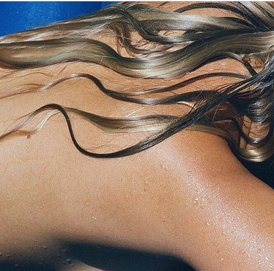 What are Seed Oil Spots? 

Those "freckles" might not be as innocent as you think 

(A thread 🧵) htt...