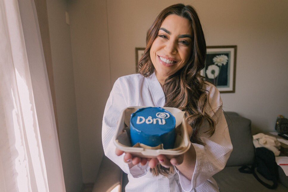 centralreality's tweet photo. Naiara Azevedo agora é embaixadora da DÔNI 💜🌸 #BBB22 https://t.co/mey7YVyGj4