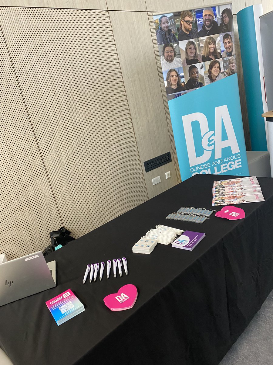 D&A Senior Phase tweet media