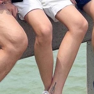 jerocobi's tweet image. hes my moon and sun 💭💭💭