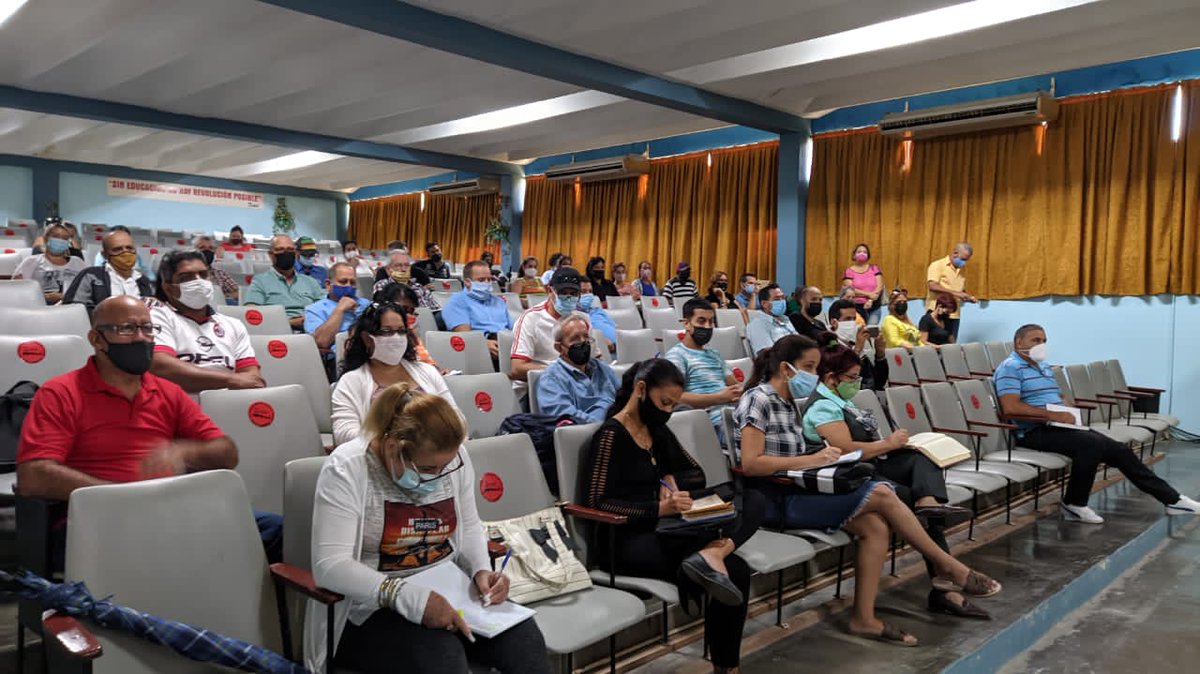 Adelaida_1930's tweet photo. Continuamos con el despliegue del sistema #SIGERH ahora en la central provincia de #SanctiSpíritus. Consolidar información es un beneficio para las entidades y el país.
#CubaInformatiza @MTSS_CUBA @ZamiraMTriana @Gemmaanduxmtss @JanetIsabel12 @maydy74 https://t.co/SAvW8Ebl18