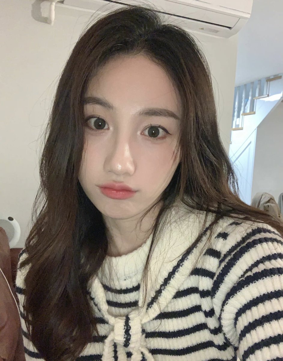 Wua7Yu's tweet photo. #拉拉 #les #女女 #女同 露脸 找T https://t.co/FM5NyZPBc8
