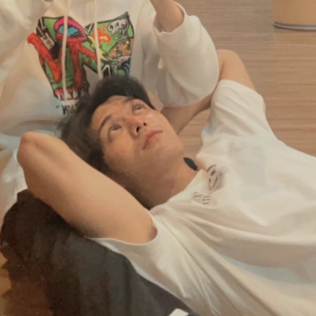 jerocobi's tweet image. تعبت هما كل دنيتي