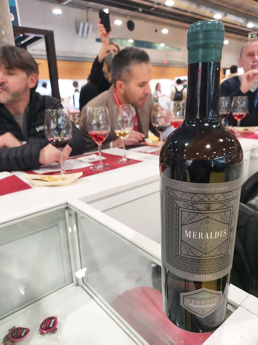 SaboreaVLL's tweet photo. inos del día en #MadridFusion2022
🍷 @arledomaine
🍷 #Melgarajo
🍷 @bodegasmuseum
🍷 @bodegasyllera
#TapasVLL #TapasVLL2022 https://t.co/lcDDK5y35N