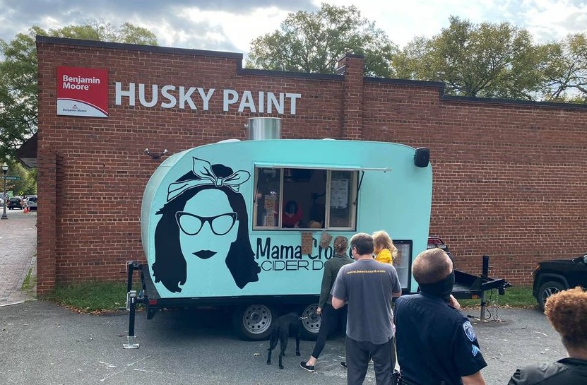 3/30 WEEK SPOTS 🚛

🍩 TODAY: Dublin, VA - Northwest Ace
        &amp; Lynchburg, VA - Centra

🍩 THU: Danville, VA - Harman Eye Center

🍩 FRI: Lawrenceville, VA - 613 S Hicks St

🍩 SAT: Roanoke, VA - Burn Boot Camp