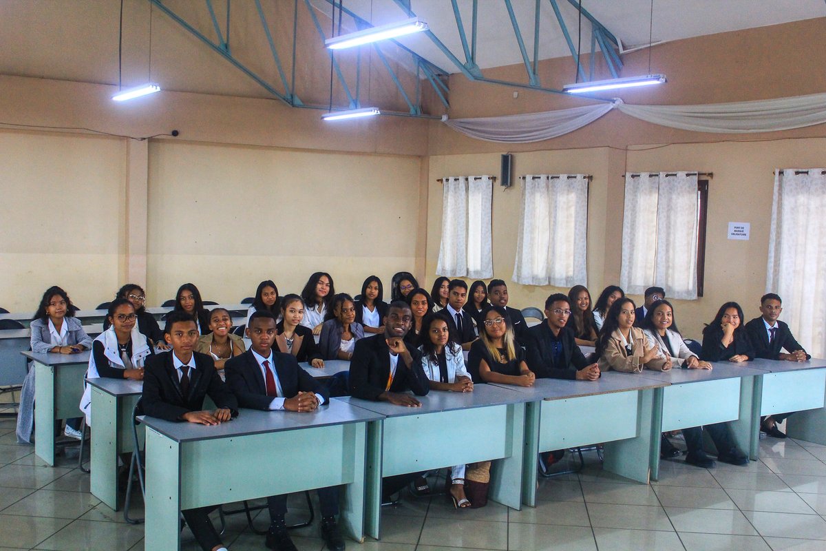 MunMadagascar's tweet photo. Le MUN, c’est quoi ?

Le MUN ou simulation des Nations Unies est un jeu de rôle qui encourage ses participants à s’investir dans les relations internationales et la diplomatie grâce à une simulation de débats de type Onusien.

#madagascarmun #iepmadagascar #simulation #diplomatie https://t.co/tVeQrbMqPZ