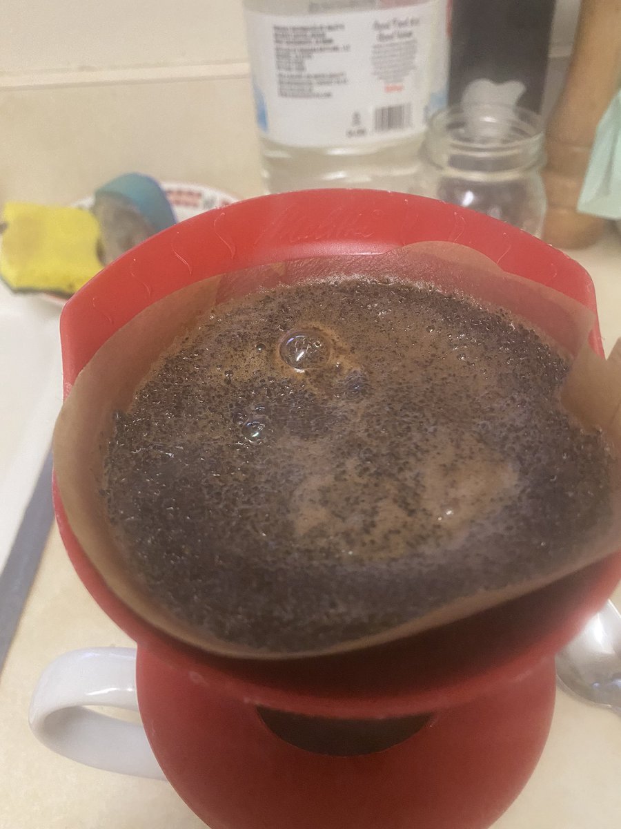 rivercitysteve's tweet photo. @jhludlum Feeling better? All good on tea @jhludlum. You get a pass. Sharing an action shot of my #pouover being made. #coffeetherapist https://t.co/s0UVOc9fUi