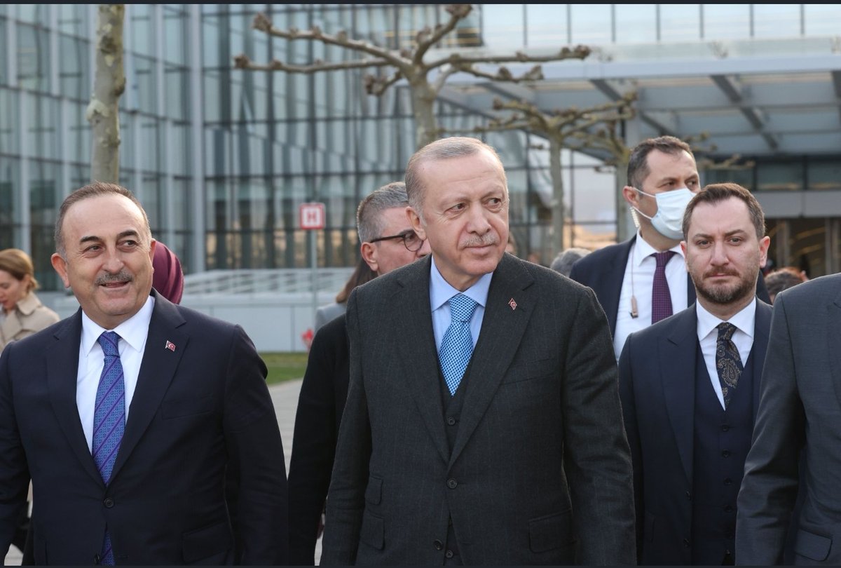 akpartifsm's tweet photo. Sadece SN. Recep Tayyip Erdoğan Demek Yetmez. Artık DÜNYA LİDERİ DİYECEKSİNİZ 
DÜNYA ERDOĞANI ALKIŞLIYOR https://t.co/HCoWxlFMuP