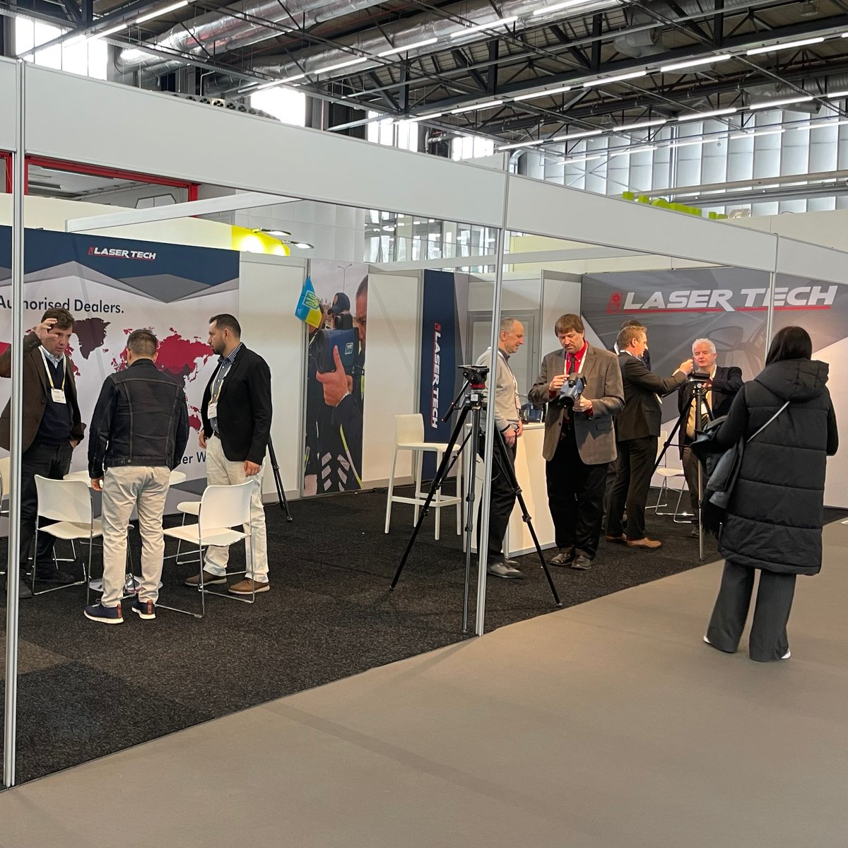 Laser Tech tweet media