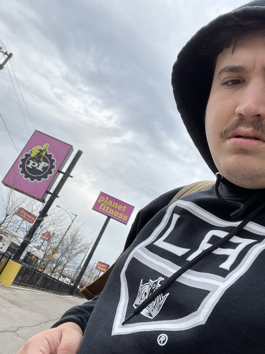 maxlazerine's tweet photo. Just got word that the girl I dated in 9th grade is engaged. Not gonna complain. Just gonna put in work. https://t.co/uMdYlSlcea