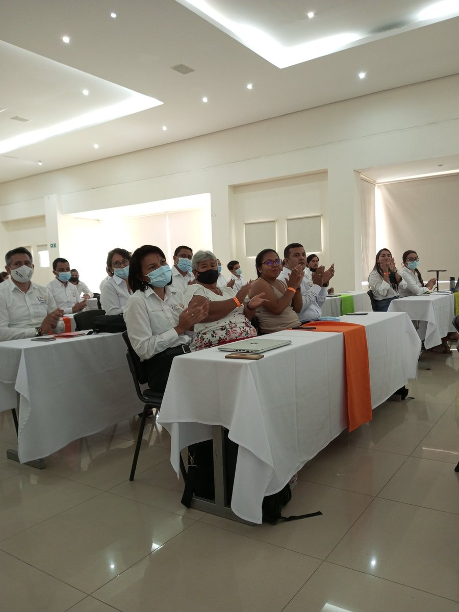JaimeLeal_'s tweet photo. Seguimos recorriendo Colombia, en nuestros despliegues estratégicos de la @UniversidadUNAD. En Restrepo, Meta, trabajamos con la comunidad académica de la Zona Amazonía Orinoquía. Calidad, inclusión e innovación, siempre, son el centro de nuestro trabajo https://t.co/GXLpEusRWS