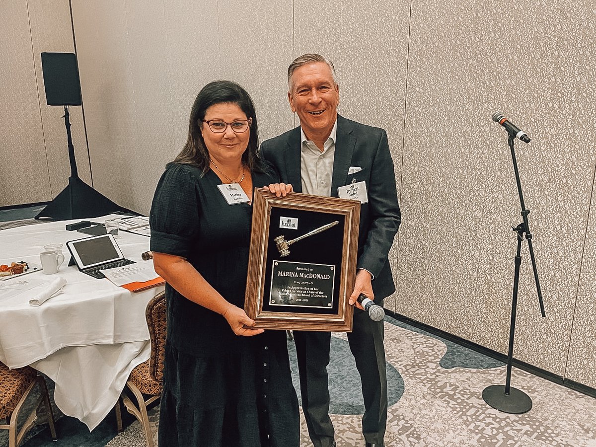 The HSMAI Americas Board and new Chair John Washko took time this morning in Boca Raton to recognize past Chair Marina MacDonald for her resilience in the industry over the past two years. Thank you Marina!

#HSMAI #AmericasBoard #hospitality