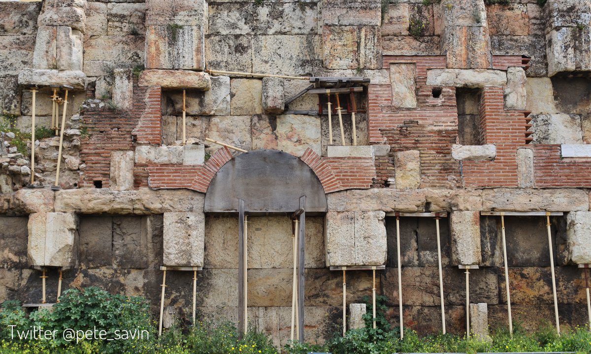 The remains of the east wall of the library of Hadrian in #Athens, it was estimated to have held 16,800 “books” in wooden cupboards in the niches. It’s hard to comprehend what might have been lost to the modern world