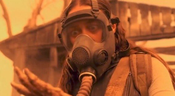 FearTWD convention tweet media