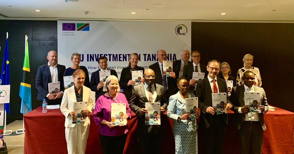 amicidesigntz's tweet photo. The EU Investment in Tanzania 2022 report was officially launched today. The report highlights the importance of EU-Tanzania economic relations. Report and mapping brochure designed by our own Deborah Da Silva :) #PamojaTunaweza #EUinTZ #AmiciDesign https://t.co/FPatsqYUXz