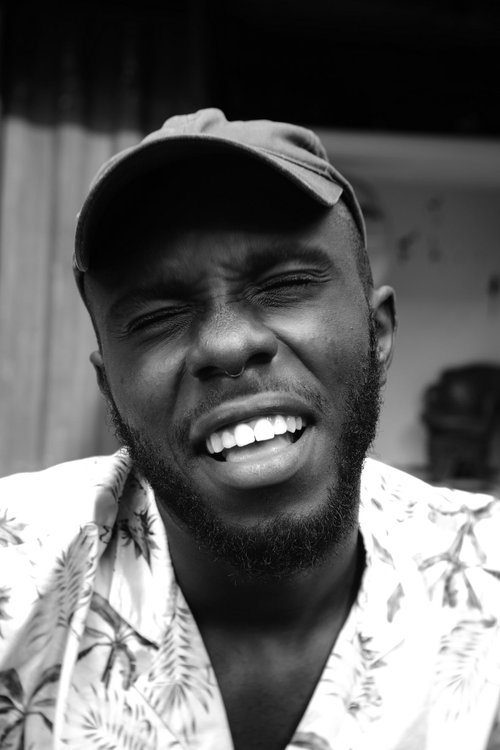 ShortStoryAFR's tweet photo. Meet your #Inkubator facilitators @TJBenson_ a Nigerian writer and visual artist, his debut novel ‘The Madhouse’ was published in 2021 by Masobe Books and Penguin Random House SA. 
TJ will be facilitating a writing workshop @ShortStoryAFR 
Apply by 7 April https://t.co/e7CyplLmUj https://t.co/ZD3Zadmpkq