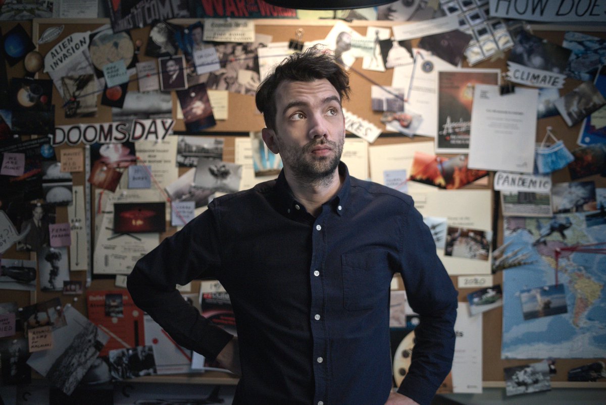 HotDocs's tweet photo. Our episodic doc program DEEP DIVE offers up bingeable gems with the world premieres of THE UNSOLVED MURDER OF BEVERLY LYNN SMITH; IN THE EYE OF THE STORM - THE POLITICAL ODYSSEY OF YANIS VAROUFAKIS; and the smart and quirky WE’RE ALL GONNA DIE (EVEN JAY BARUCHEL). #HotDocs22 https://t.co/kS1UCplX7M