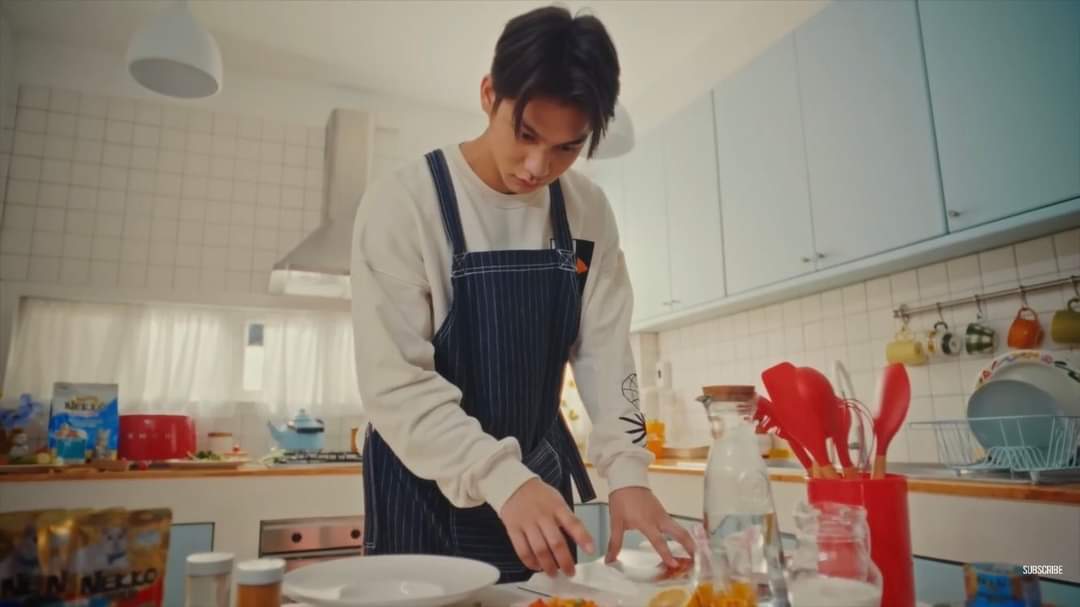 msz_PS's tweet photo. #ไบร์ทวิน #bbrightvc #winmetawin 

จะเป็นไปได้มั๊ย ที่วันนั้นเขาจะไปเฝ้าแฟนเขาถ่ายmv

          🌚                     🌝 https://t.co/1rbrYGUFr2