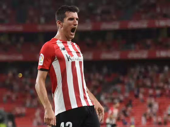 AthleticHerria's tweet photo. Dani Vivian, 22 años.
1 temporada en segunda división.
1 temporada en primera división.

Nadie sabe, si algún día llegará a ser capitán del Athletic Club, pero si lo consigue, no le sorprenderá a nadie. https://t.co/wnoWBzcj5U