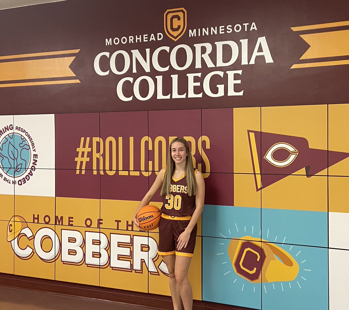 TaylorSafranski's tweet photo. I am very excited to announce my commitment to continue my academic and basketball career at Concordia. I would like to thank all my coaches, teammates, and family for helping me get to where I am today. Roll Cobbs! ❤️💛@Concordia_MN https://t.co/tfvTBuf0LD