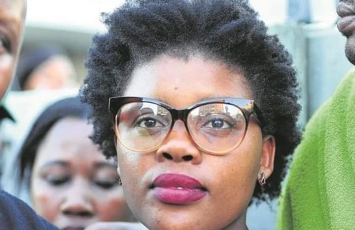 Sibongile Mani used R800k out of R14m that was mistakenly deposited in her account so she deserves 5 years imprisonment like seriously, it'll never make sense. SA law in black skin is something else. 💔