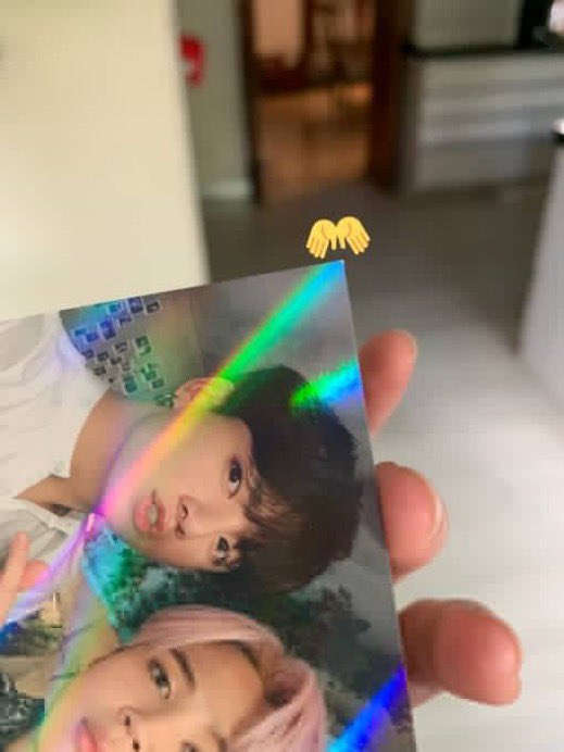 grxzlle's tweet photo. hello sa mga aemy moots ko na nag c collect :) pls help huhu. planning to sell my jikook holo pc and i don’t know how to price it. ito flaws niya. https://t.co/JsubYZveam