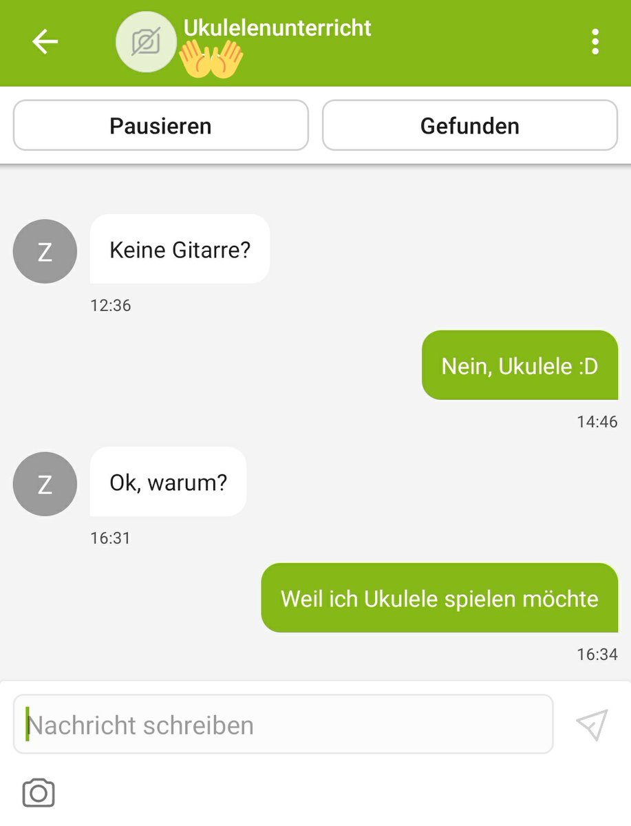 Ich suche gerade über #EbayKleinanzeigen jemanden der:die mir Ukulele spielen beibringt. Bisher wenig erfolgreich! 😅