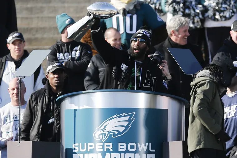 2017_eagles's tweet photo. Happy Retirement, @MalcolmJenkins. #FlyEaglesFly https://t.co/MpmN3Yj0Qm
