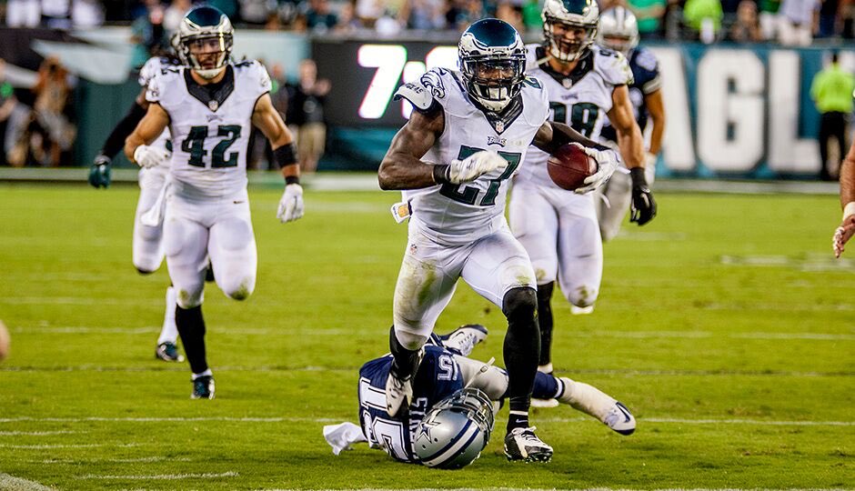 2017_eagles's tweet photo. Happy Retirement, @MalcolmJenkins. #FlyEaglesFly https://t.co/MpmN3Yj0Qm