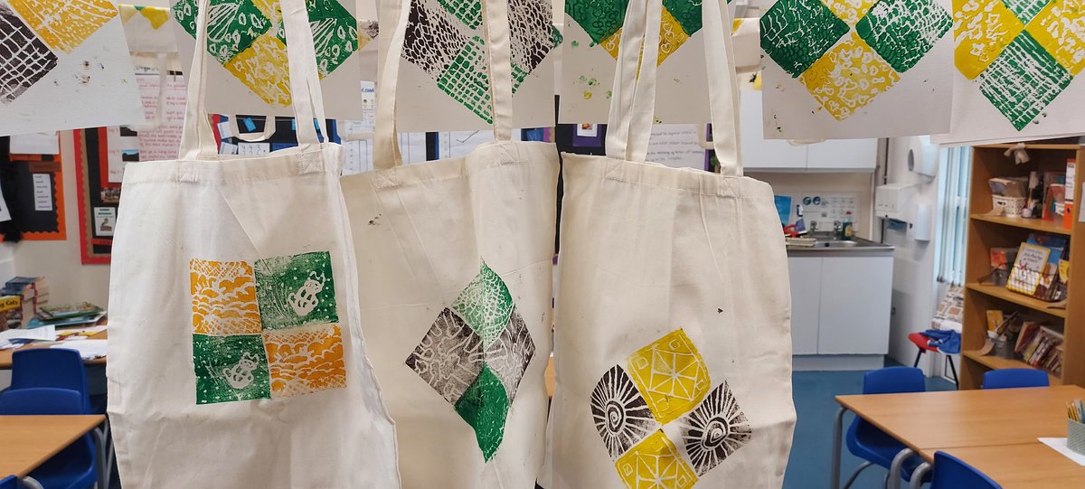 BrocklewoodP's tweet photo. Year 3 and 4 have been working hard in their project, designing their own tote bags with inspiration from @louismasai 
Looking forward to selling these tomorrow and Friday to raise funds for our chosen endangered animal @WWF https://t.co/8duKrLNOZ6
