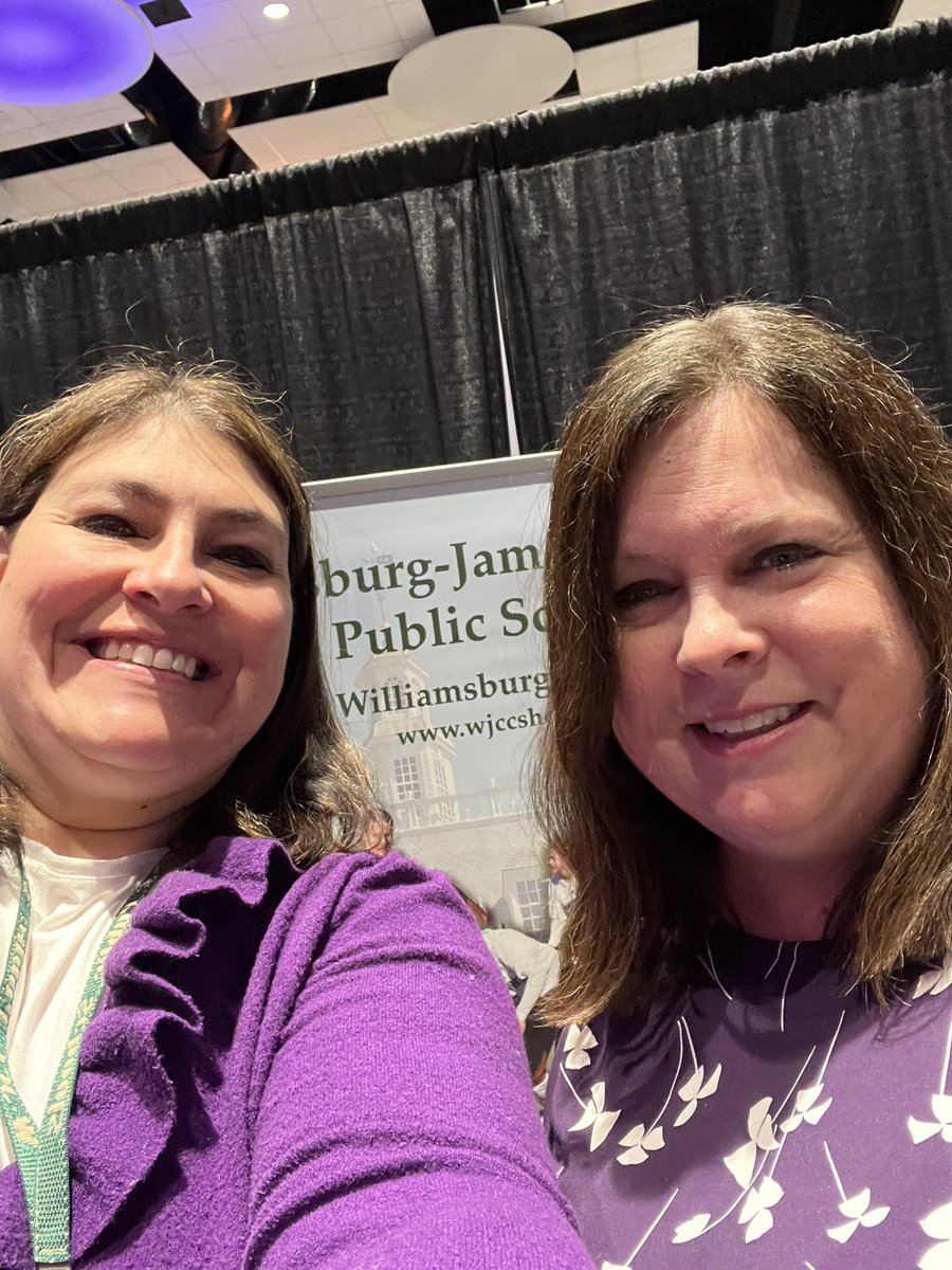robinrube's tweet photo. Repping purple at the East Carolina University job fair #wearewjcc https://t.co/yvBuLeL40u