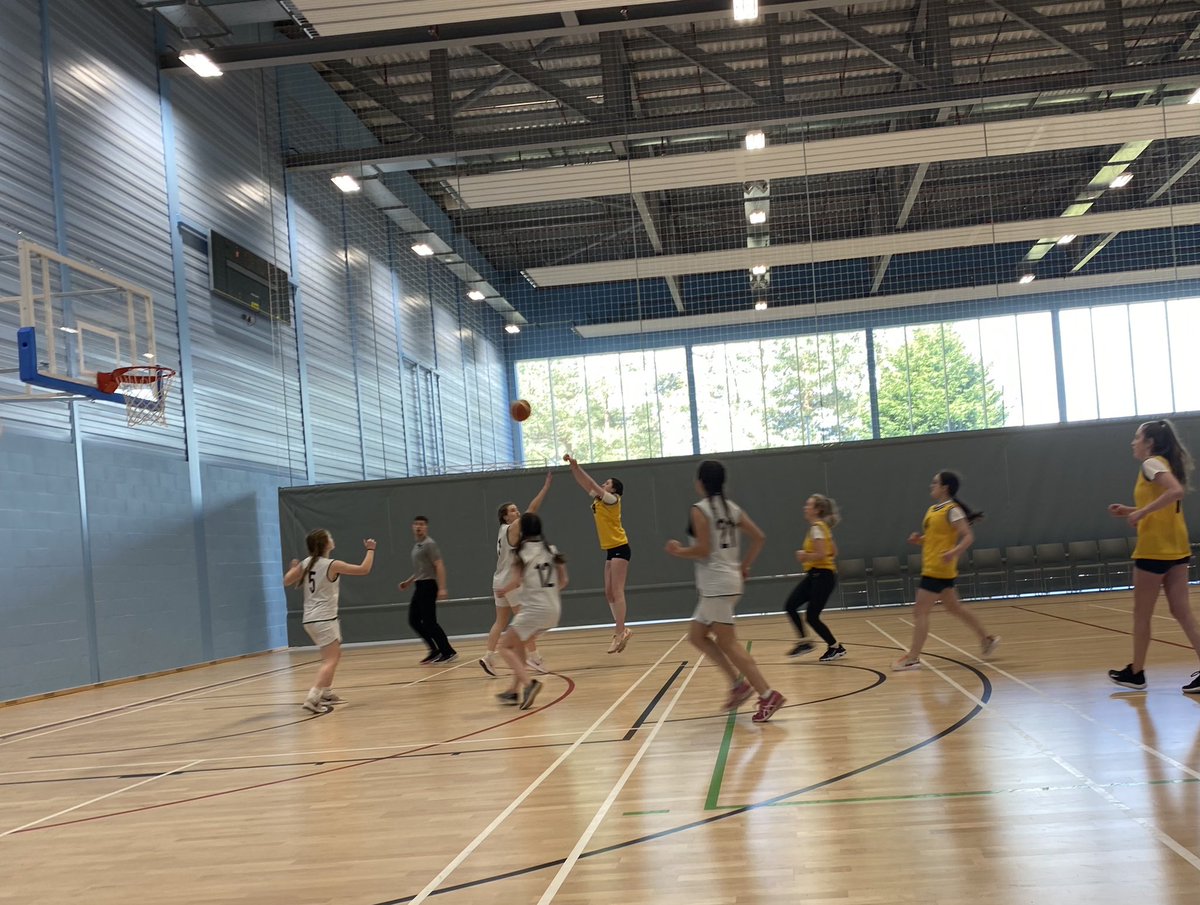 St Matthew's PE tweet media