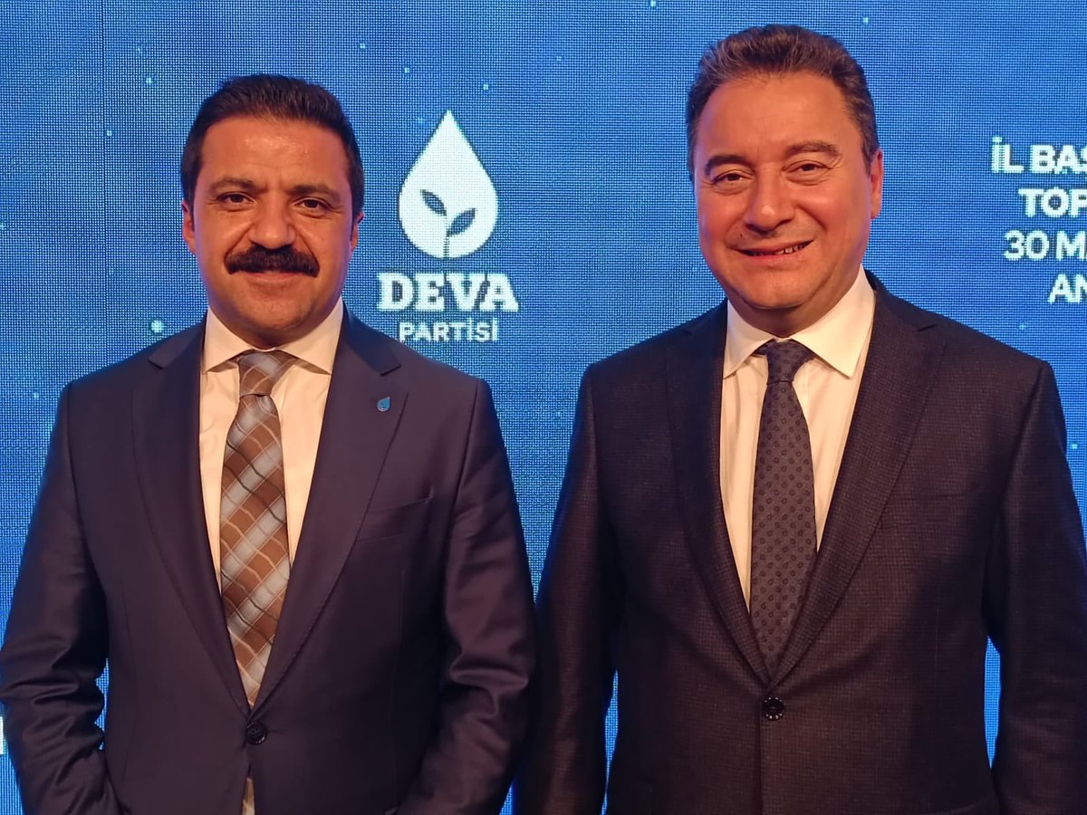 keremaltun65's tweet photo. Yerelde ve Genel Merkezimizde yapılan değerlendirmeler sonucu @erdincpeker1  Van İl Başkanımız olarak görevlendirilmiştir.

Umut siyasetine kapı aralayan bu atamanın Vanımıza,DEVA ailesine hayırlı olmasını diliyor, başkanımızı candan kutluyoruz.
@VandaDEVA 
@devapartisi https://t.co/ItiqurSoMs