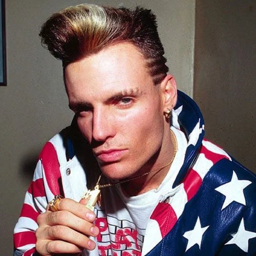 Sy_90sGuy's tweet photo. Remember when the laser lines hairstyle was popular for men in the early 90s? #LaserLines #90s #1990s #90sKid #nineties #90sStyles https://t.co/R0Evxu29T3