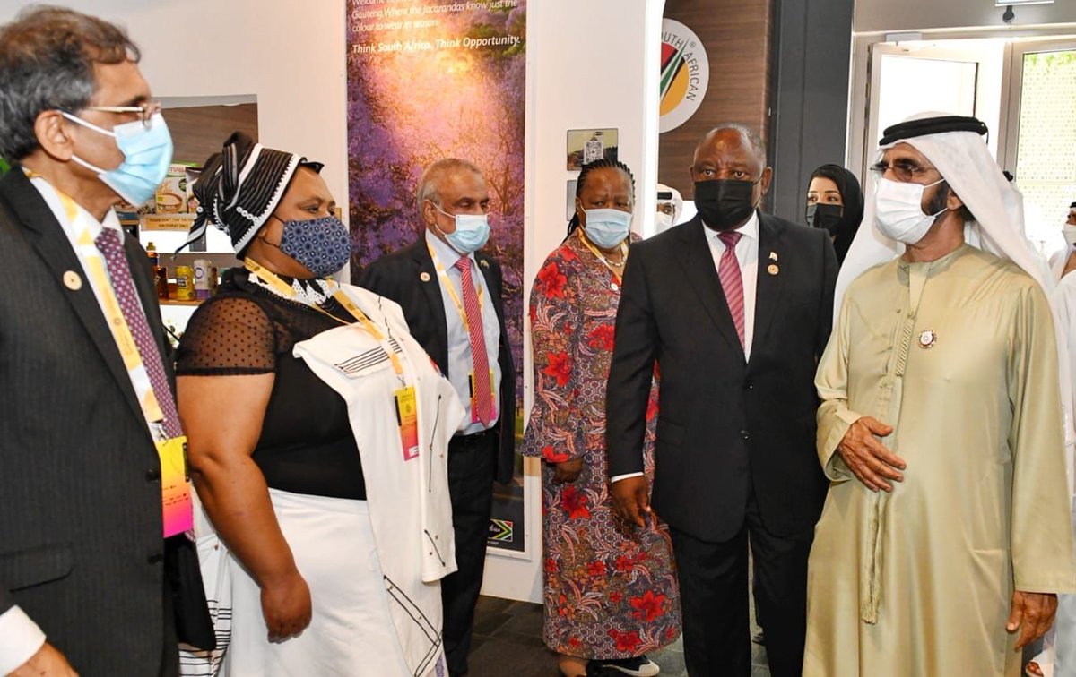 TeamSA_Expo2020's tweet photo. South African president @CyrilRamaphosa signing the book of honour at @expo2020dubai. Connecting Minds and Creating the Future via Sustainability, Mobility &amp; Opportunity #ThinkOpportunity #Expo2020SA https://t.co/LNHGqR6jTD