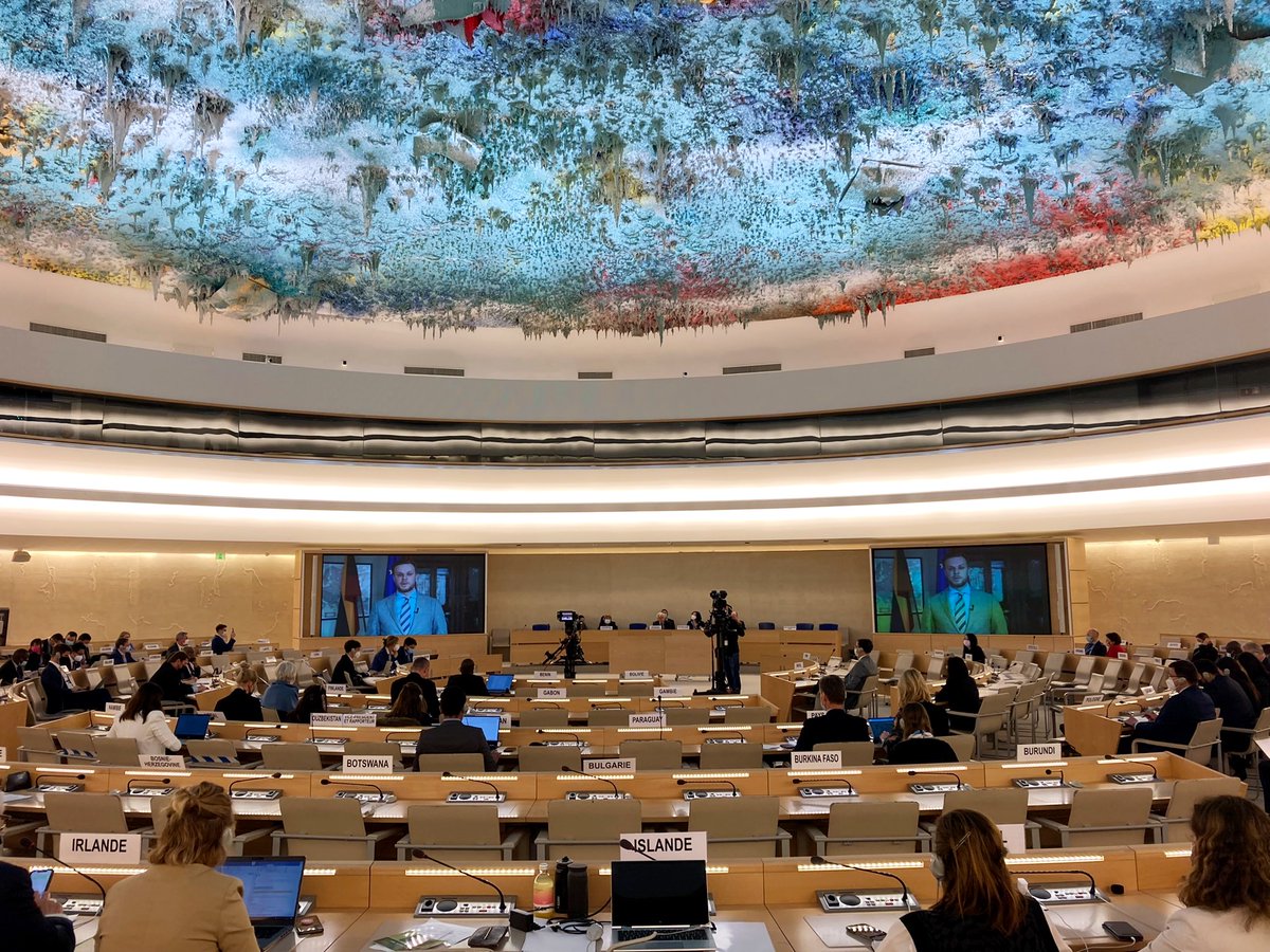 💬"Justice cannot be escaped. We stand united with Ukraine and demand Russia's accountability for the bloodshed of innocent people", said Foreign Minister <a href="/GLandsbergis/">Gabrielius Landsbergis🇱🇹</a> at #HRC49 on behalf of #Nordic - #Baltic countries during the interactive dialogue w/<a href="/mbachelet/">Michelle Bachelet</a> on #Ukraine 🇺🇦.