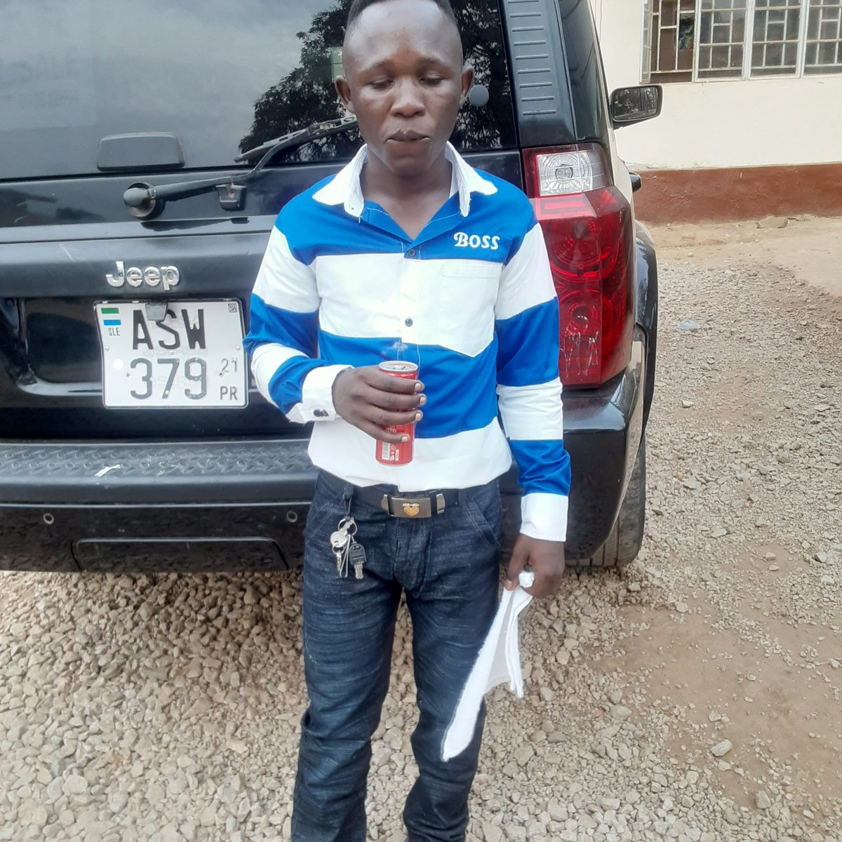 Alphabobkatta's tweet image. #NewProfilePic