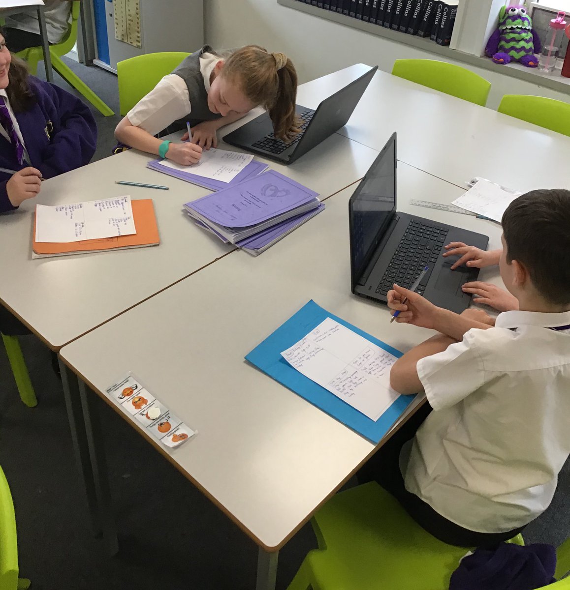 BirchwoodCE's tweet photo. 🎙Year 5 have been busy this week planning their very first and their very own podcast 🎙 They are extremely excited to be recording this next week! Superb effort from all of Year 5. Well done! @allaboutstem @CompXplorersUK #bcepscomputing #bcepsyear5 https://t.co/oWSMWYxPZV