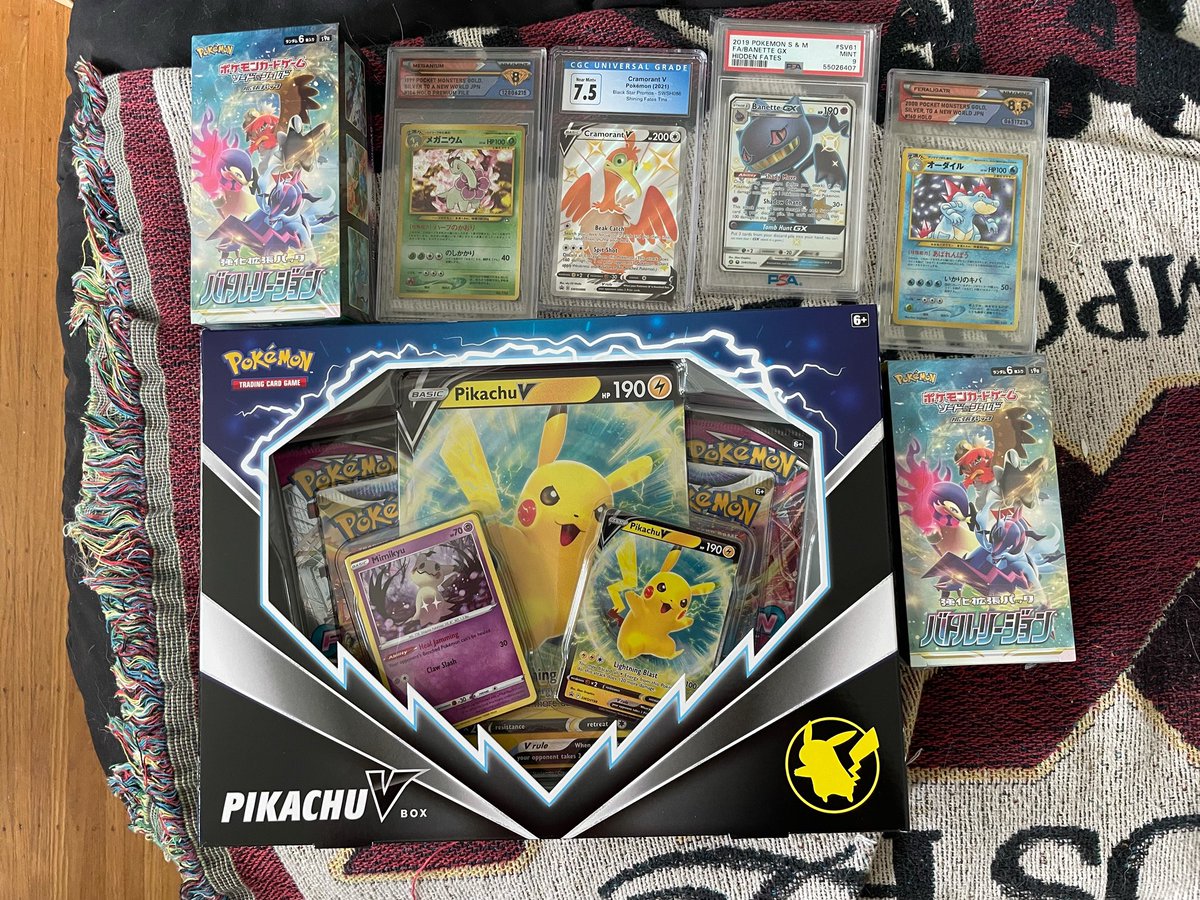 rbkmustang's tweet photo. Giving all of this away on our 24 hr charity stream 4/1/22. 1 slab will be Given away to Twitter and rest during charity stream https://t.co/O2e0wNpIUw #giveaway 
-Like ♥️ 
-Retweet 🔁
-Follow me &amp; @DSGGrading &amp; Tag 3 People 
-Stream 5 am pst start https://t.co/4dIlS12R5k
