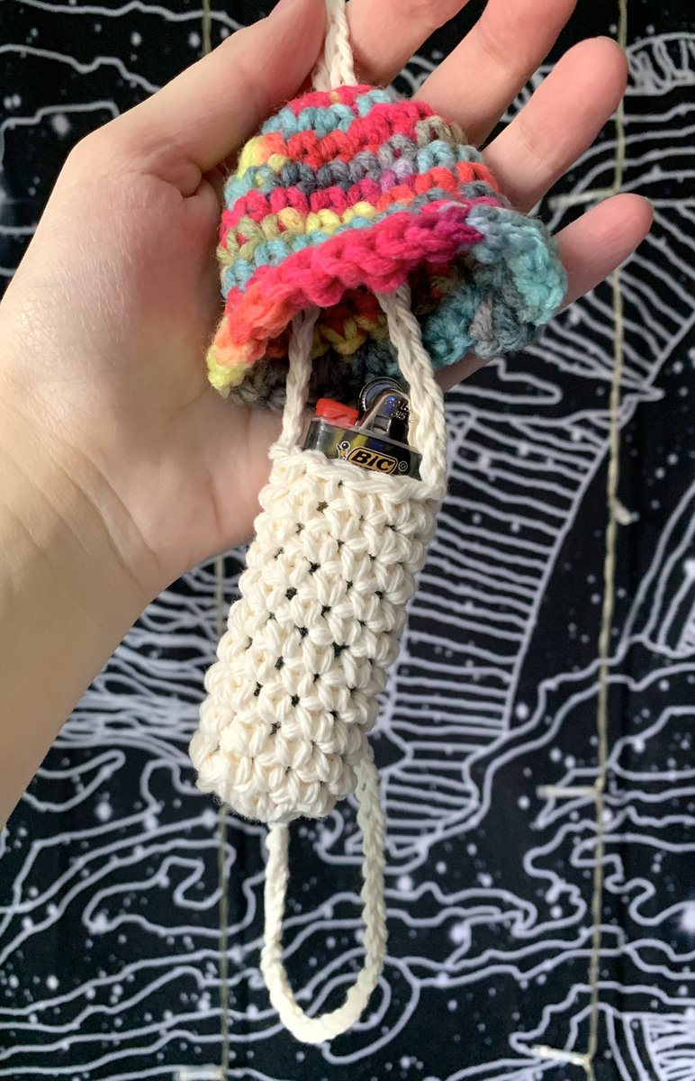 lunabellthreads's tweet photo. 🍄 Mushroom pouches 🍄

Hold your lighter/chapstick or just use as decoration if you love mushrooms 🌿
Lots of colors available! 🌟 https://t.co/ZuqbSrldsA