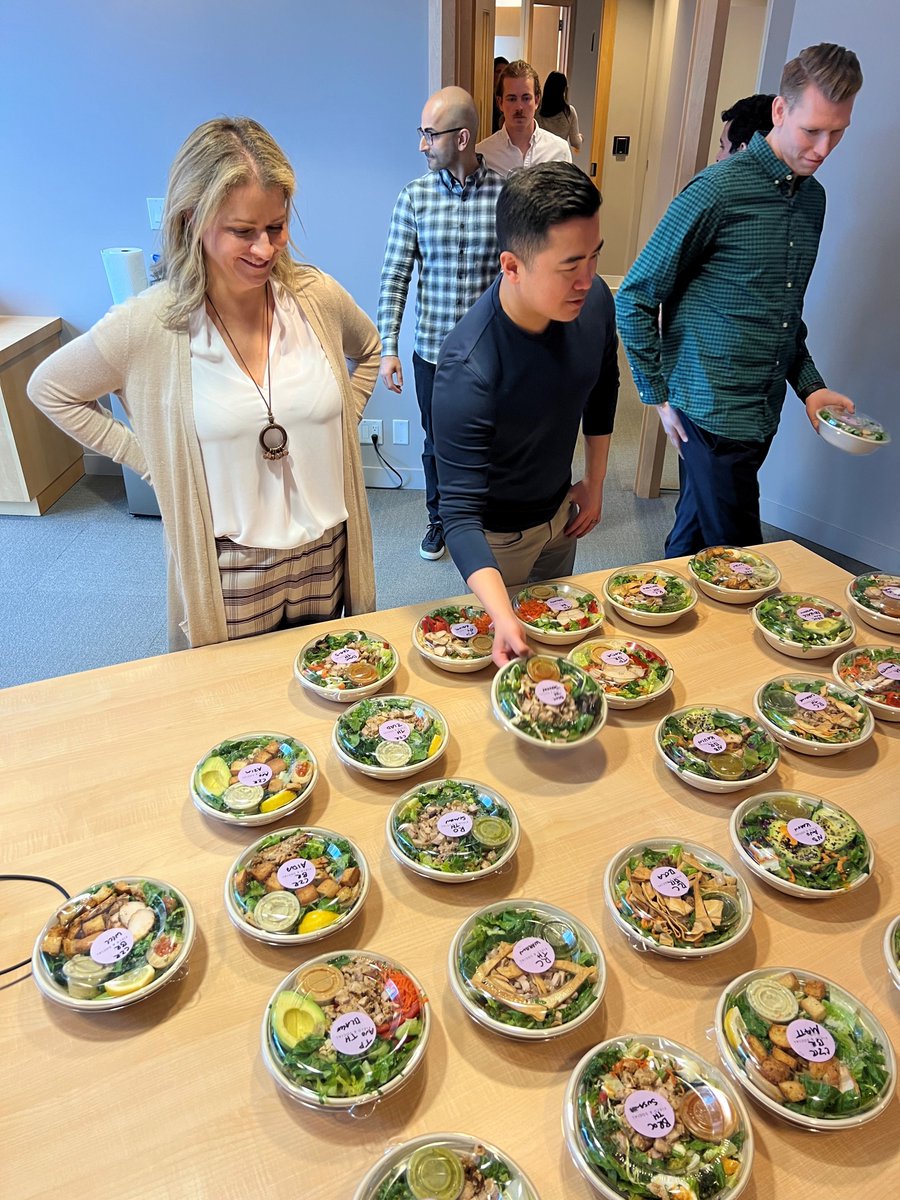 Our first team lunch in 2022! Thanks to @fieldandsocial for these amazing crafted salads.
.
.
#teamlunch #hungerfordproperties