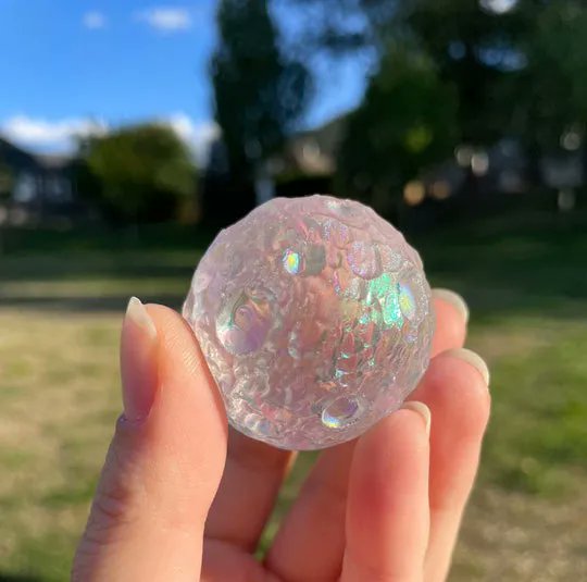 sunflowersolis's tweet photo. Got a few angel Aura quartz moons currently looking for a home! https://t.co/YVgwJrjBDZ https://t.co/zSO2kPvXSN