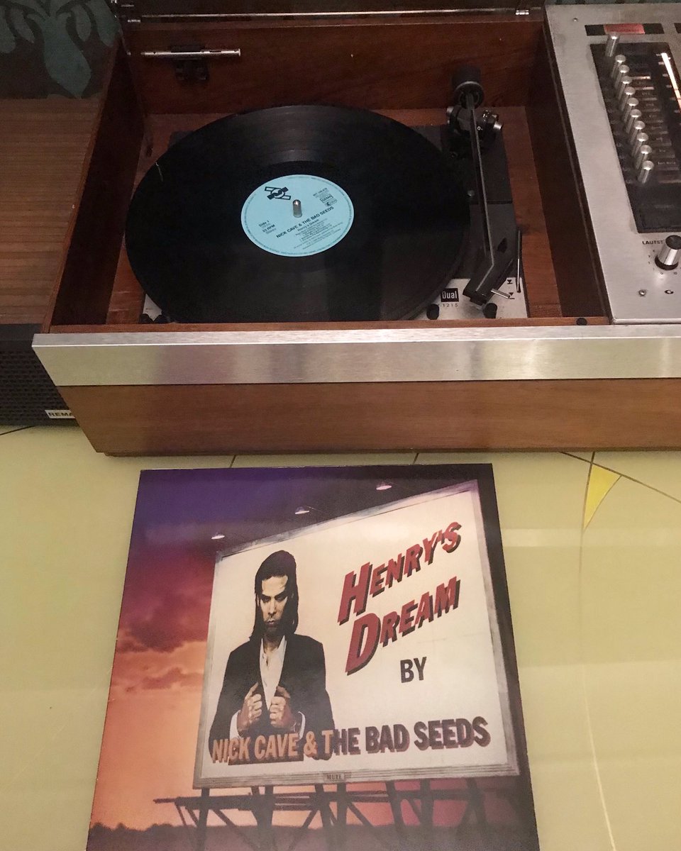 cupcakeberlin's tweet photo. I had a dream ❤️🎶 #badseed #nickcave #henrysdream #vinylcollection #straighttoyou #nickcaveandthebadseeds https://t.co/Ak9uz426tV