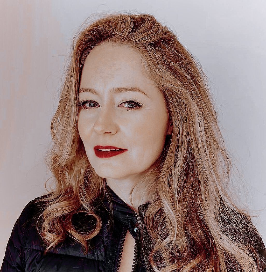 @𝗰𝗮𝘀𝘀𝗶𝗲𝗰𝗮𝗿𝗿  𝗽𝗼𝘀𝘁𝗲𝗱  𝗮  𝗽𝗵𝗼𝘁𝗼:  something  about  # wcw?  are  we  posting  photos  of  ourselves?  my  daughter  helped  me  pick  which  photo.  😂