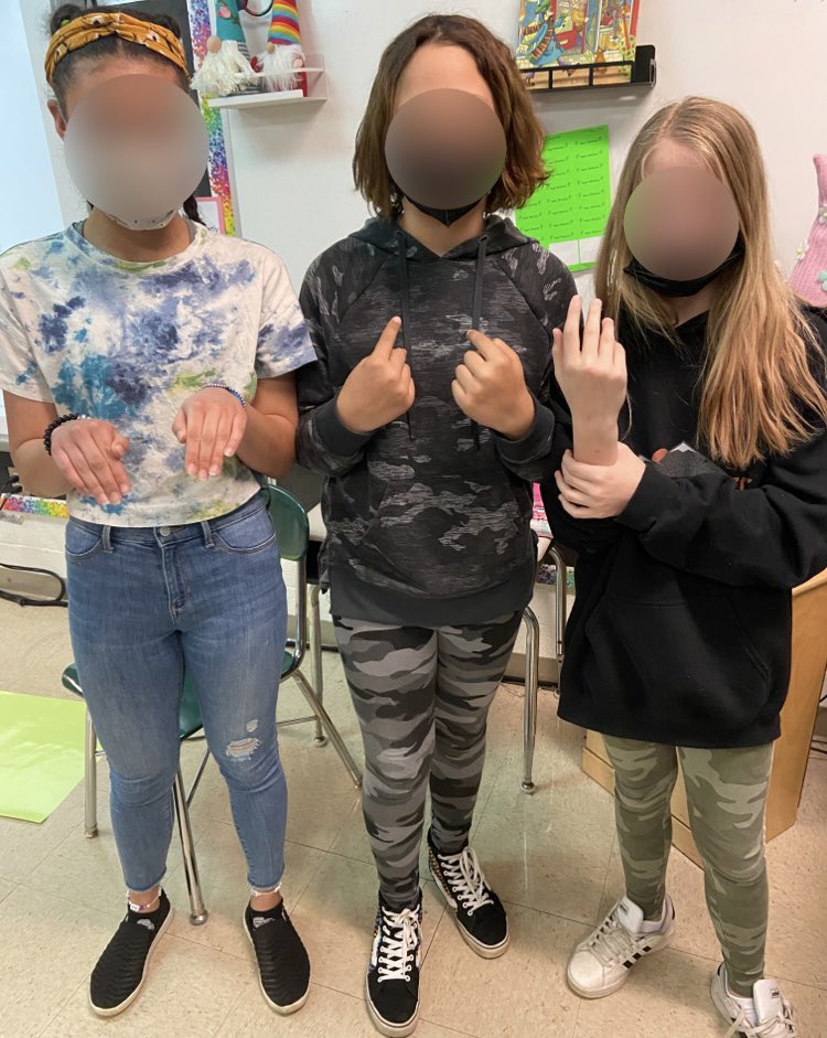 Collaborating with a student signer to add #ASL to a choral piece 🎶 <a href="/fcpsOhEithir/">Lorcán ÓhEithir</a>  #MIOSM #WeAreVpa #coda #whesHeroes