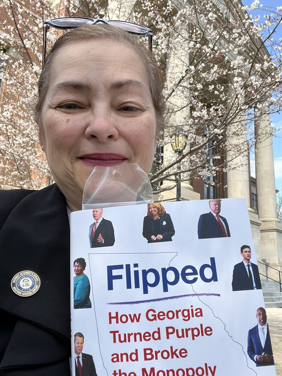 DG4DA's tweet photo. @bluestein don’t know how it happened but I came to your Athens event 24 hours late! Sorry to have missed you. When can you sign my copy? #oops #wrongday #gapol https://t.co/c3p7HoEUXg