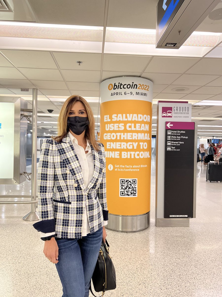 MilenaMayorga's tweet photo. This is how the airport of Miami welcomes us, we are going to share our model of #EconomicFreedom!

#BitcoinCity 🇸🇻🌋 https://t.co/mg4T7MmAeo