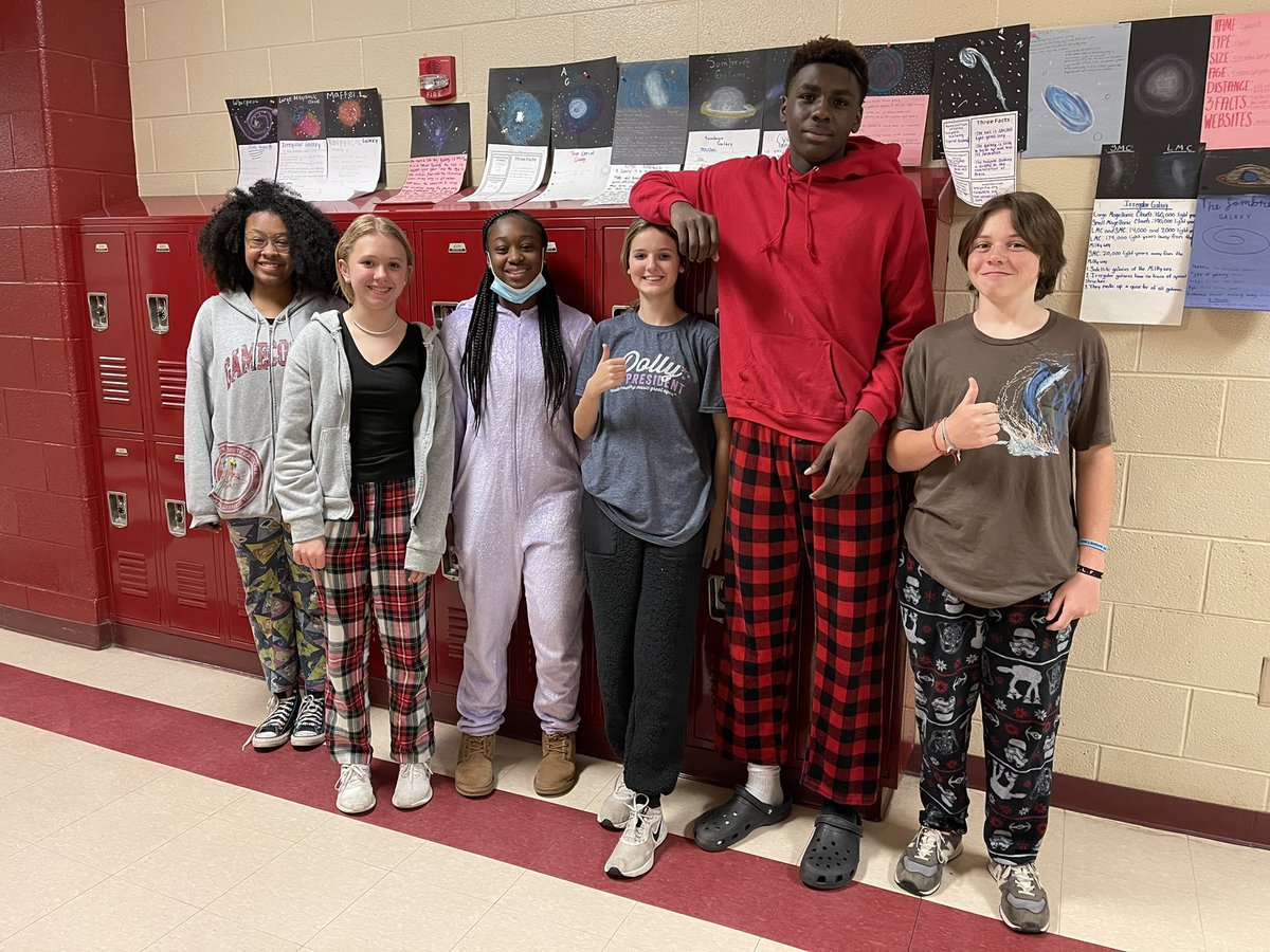 SeeTheAble1's tweet photo. We had such a fun day in our #Pajamas today!!! @CraytonMiddle #SpiritWeek #Abriyanna #Tired๐ด๐ค #ChooseToInclude #SCUnified #R1Unified #BestOfCMS @MrDanielStetson @CassieCogburn @MrSeanSamon @AlanaMReynolds @MissBrownA @montescrayton @ShainaManuel @Sky_Hook_15 ๐ค๐ค๐ https://t.co/wN07Ny5SGT
